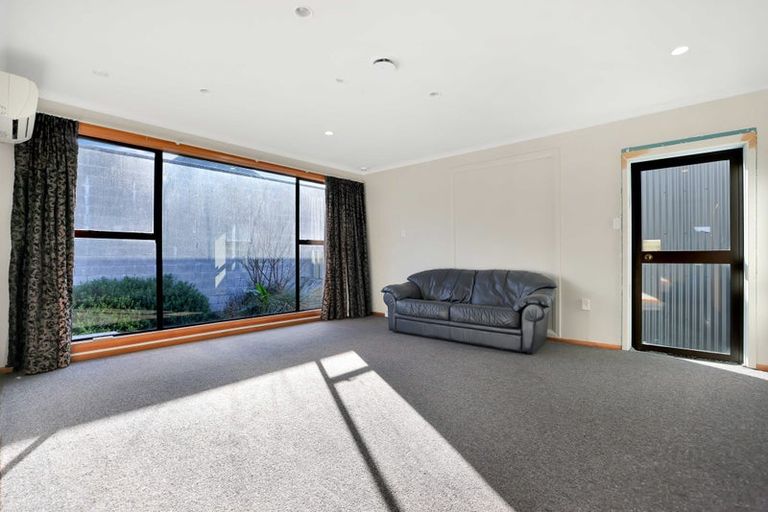 Photo of property in 17 Mona Square, Ashburton, 7700