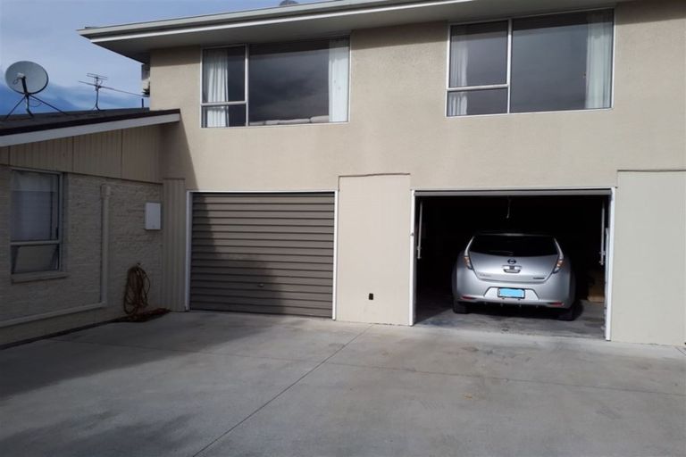 Photo of property in 26b Peer Street, Upper Riccarton, Christchurch, 8041