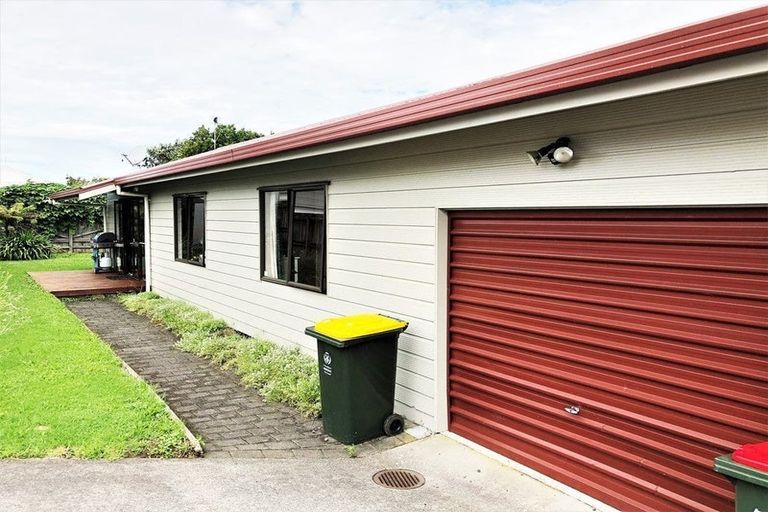 Photo of property in 36a Grassways Avenue, Pakuranga, Auckland, 2010