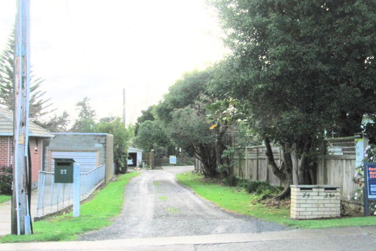 Photo of property in 25 Hira Street, Waikanae, 5036