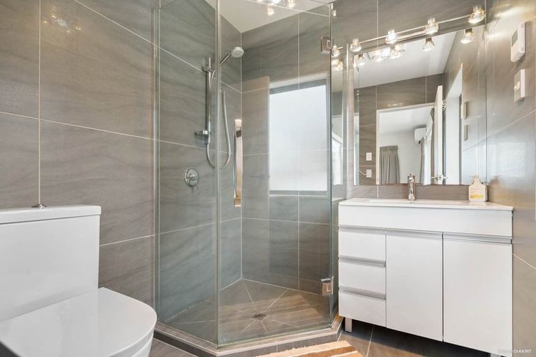 Photo of property in 23 Platinum Rise, Ranui, Auckland, 0612