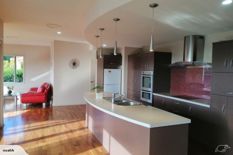 Photo of property in 68 Rochfort Road, Havelock North, 4130