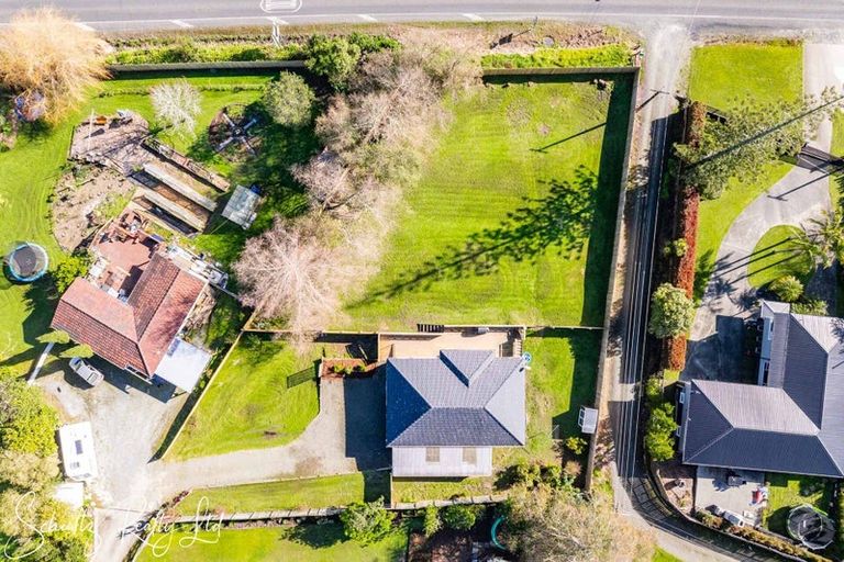 Photo of property in 17a Ash Street, Maungaturoto, 0520