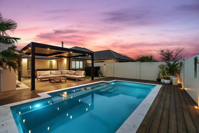 Photo of property in 29 Pinotage Drive, Greenmeadows, Napier, 4112