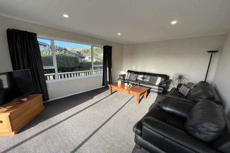 Photo of property in 45 Sea Vista Drive, Pukerua Bay, 5026