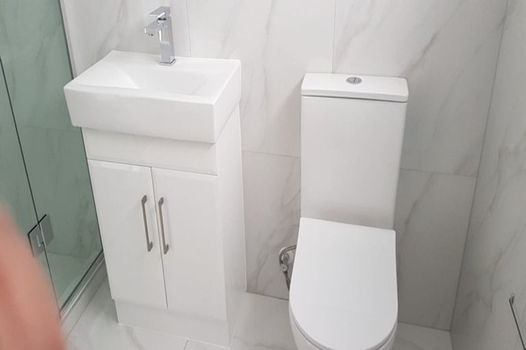 Photo of property in 71 Kenderdine Road, Papatoetoe, Auckland, 2025