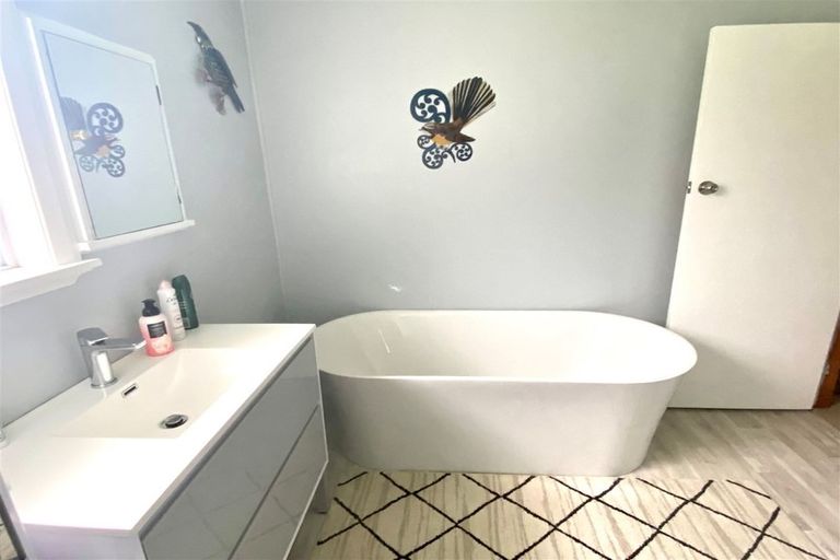 Photo of property in 214 High Street, Dannevirke, 4930