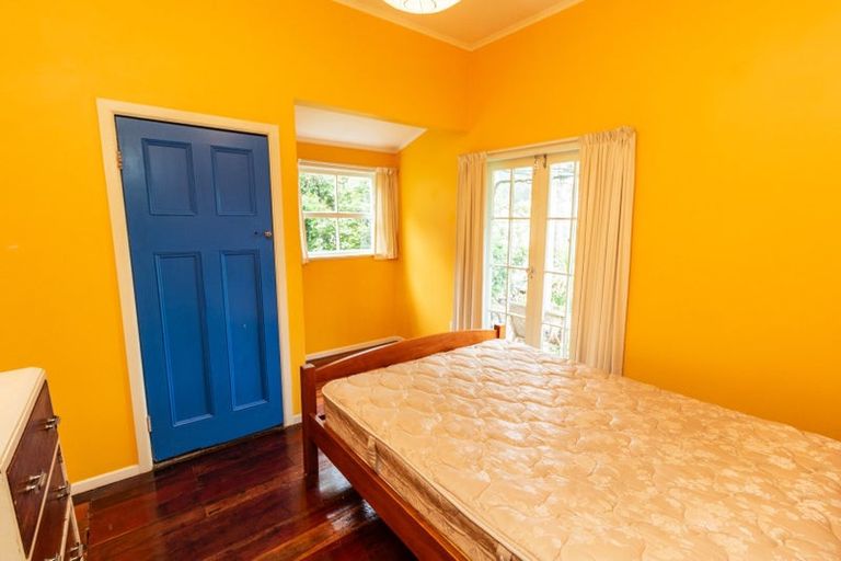 Photo of property in 11 Levina Avenue, Aro Valley, Wellington, 6021