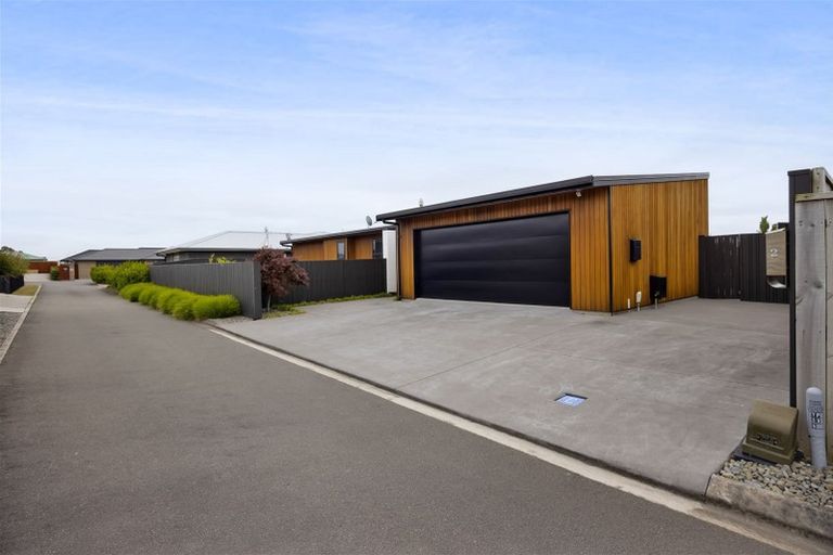 Photo of property in 2 Roy Johns Way, Bell Block, New Plymouth, 4312