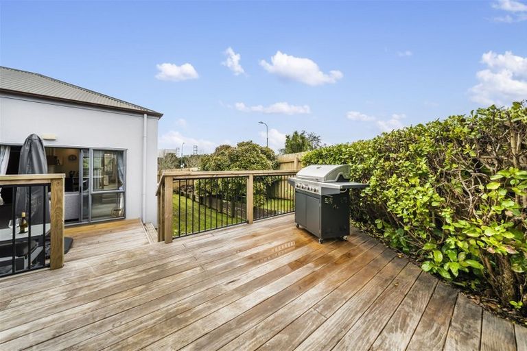 Photo of property in 1 Pyrite Street, Westgate, Auckland, 0614