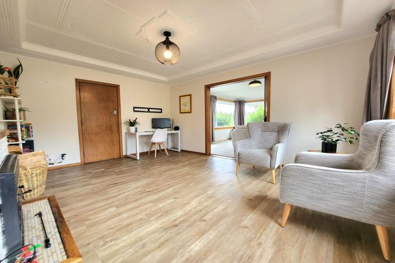 Photo of property in 14 Oxford Street, Holmes Hill, Oamaru, 9401