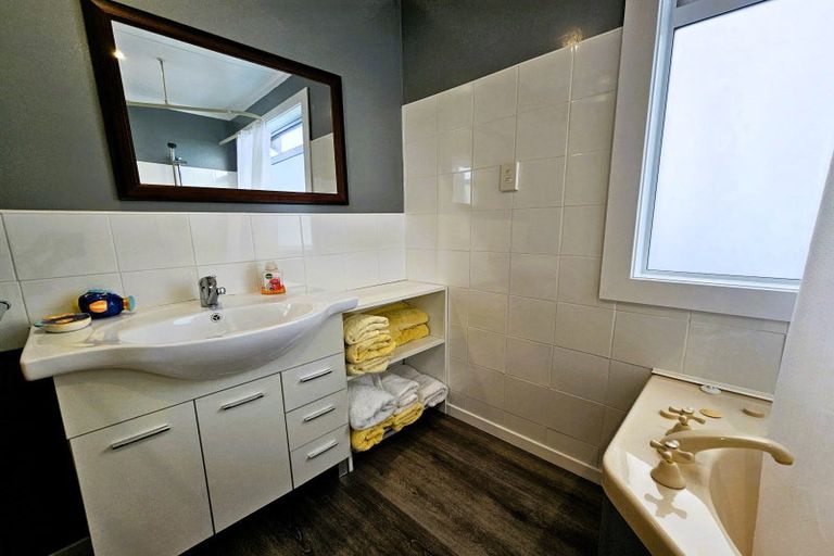 Photo of property in 10 Rimu Street, Kaka Point, Balclutha, 9271