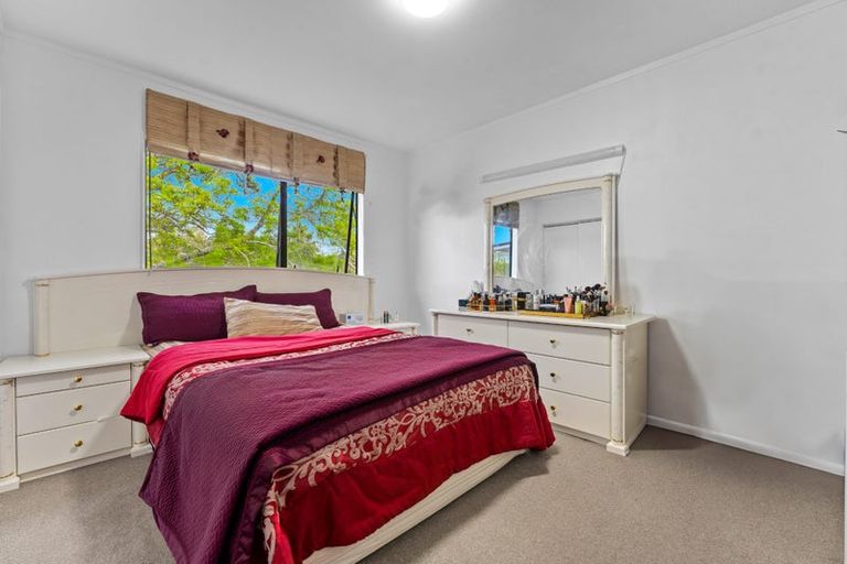 Photo of property in 1/51 Vandeleur Avenue, Birkdale, Auckland, 0626