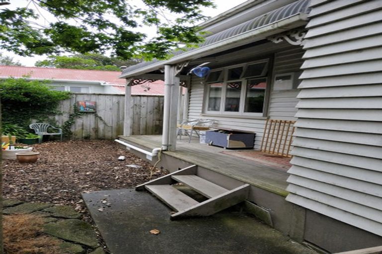 Photo of property in 18b Mckenzie Street, Levin, 5510