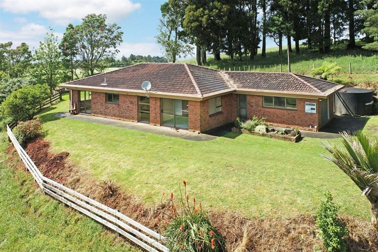 Photo of property in 196 Wairamarama Onewhero Road, Onewhero, Tuakau, 2697