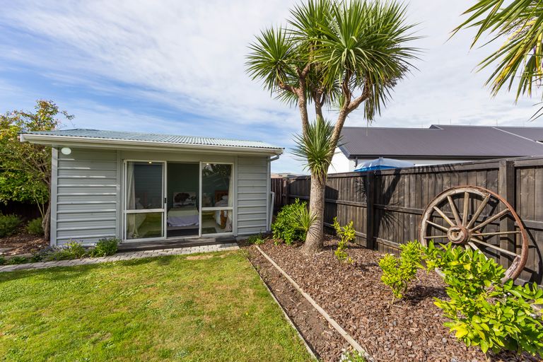 Photo of property in 319 Hendersons Road, Hoon Hay, Christchurch, 8025