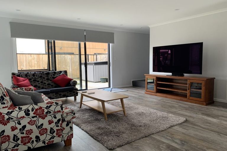 Photo of property in 25 Doug Jensen Street, Wallaceville, Upper Hutt, 5018