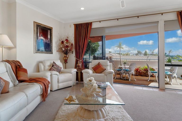 Photo of property in 10 Rochester Place, Bethlehem, Tauranga, 3110