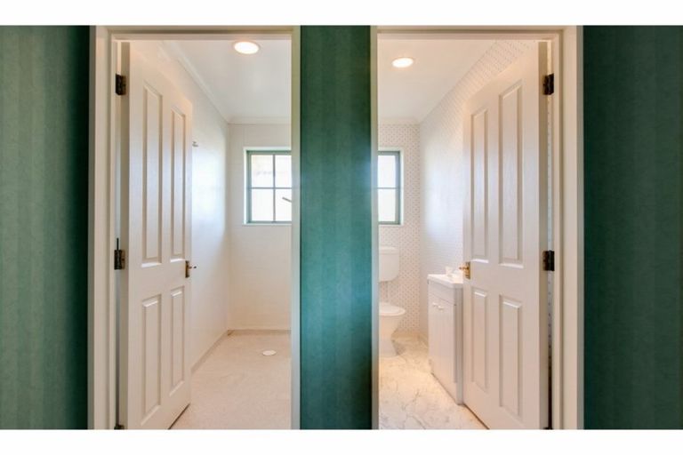 Photo of property in 238c Warwick Road, Mayfair, Hastings, 4122