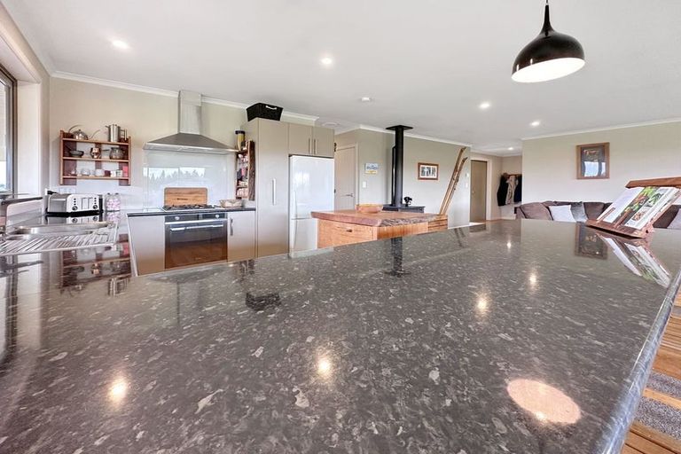 Photo of property in 18 Matukituki Crescent, Twizel, 7901