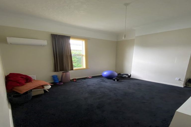 Photo of property in 385 South Road, Caversham, Dunedin, 9012