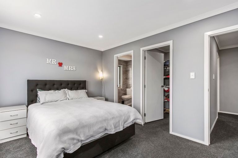 Photo of property in 22 Brownlee Place, Pukekohe, 2120