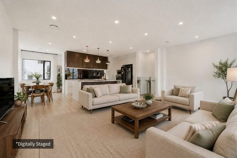 Photo of property in 6 Moki Place, Long Bay, Auckland, 0630