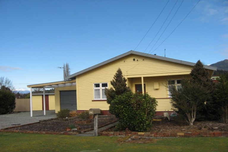 Photo of property in 20 Clifford Street, Blackball, 7804