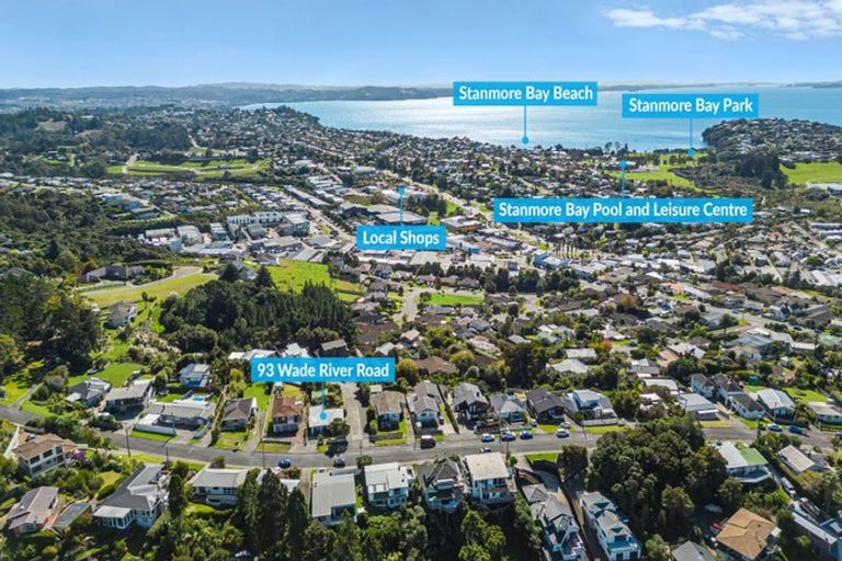 Photo of property in 93 Wade River Road, Stanmore Bay, Whangaparaoa, 0932