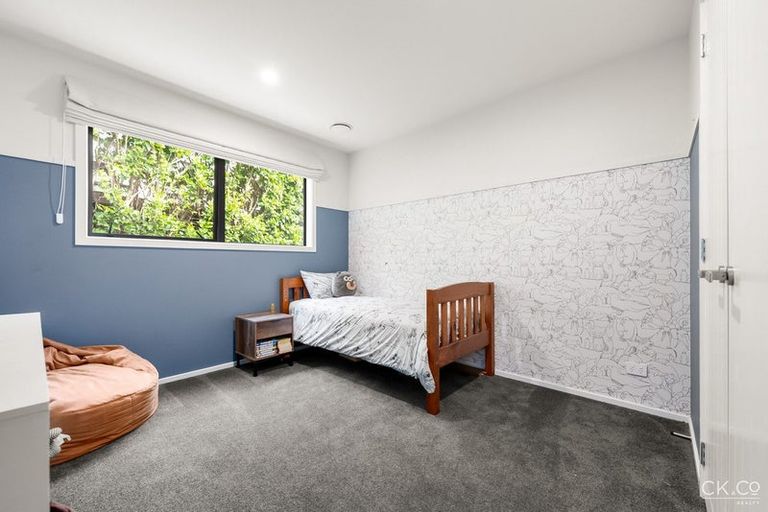 Photo of property in 12d Chatsworth Road, Silverstream, Upper Hutt, 5019