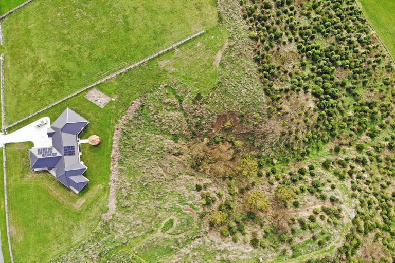 Photo of property in 172 Kingsdale Park Drive, Aokautere, Palmerston North, 4471