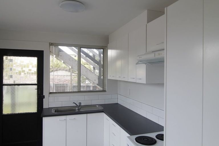 Photo of property in 4/42 Mathesons Road, Phillipstown, Christchurch, 8011