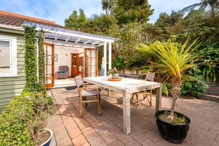 Photo of property in 62 Homewood Avenue, Karori, Wellington, 6012