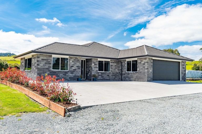 Photo of property in 339a Otaika Valley Road, Otaika, Whangarei, 0170