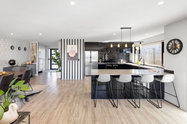 Photo of property in 4 Paiaka Place, Rototuna North, Hamilton, 3210