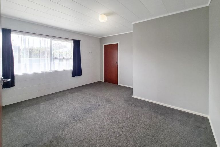 Photo of property in 111 Cutfield Road, Westown, New Plymouth, 4310