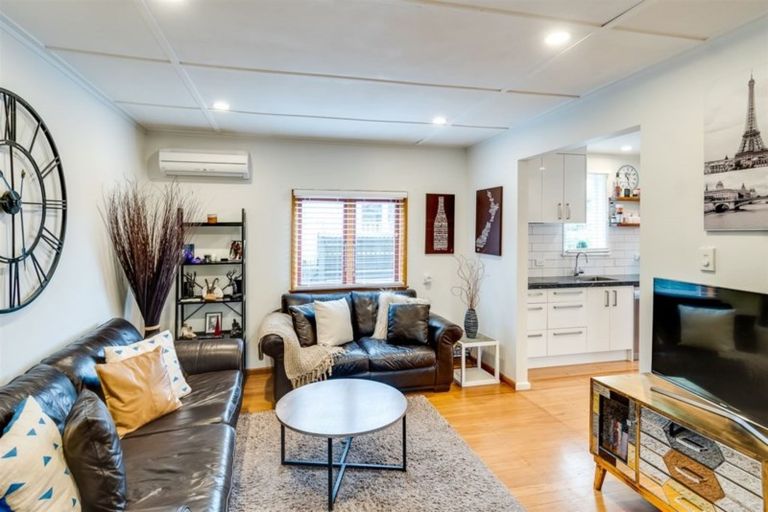 Photo of property in 4 Kuku Street, Te Awanga, 4102