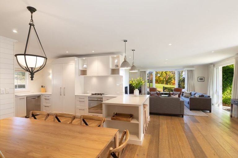 Photo of property in Millbrook Resort, 28 Settlers Way, Arrowtown, 9371