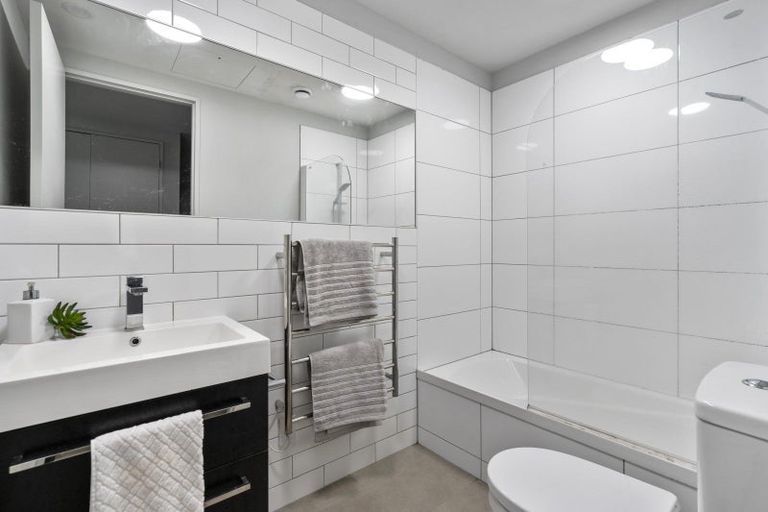 Photo of property in Detroit Apartments, 201/181 Tasman Street, Mount Cook, Wellington, 6021