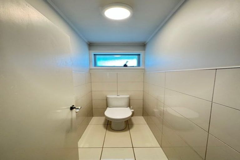 Photo of property in 31 Burns Lane, Kumeu, 0892