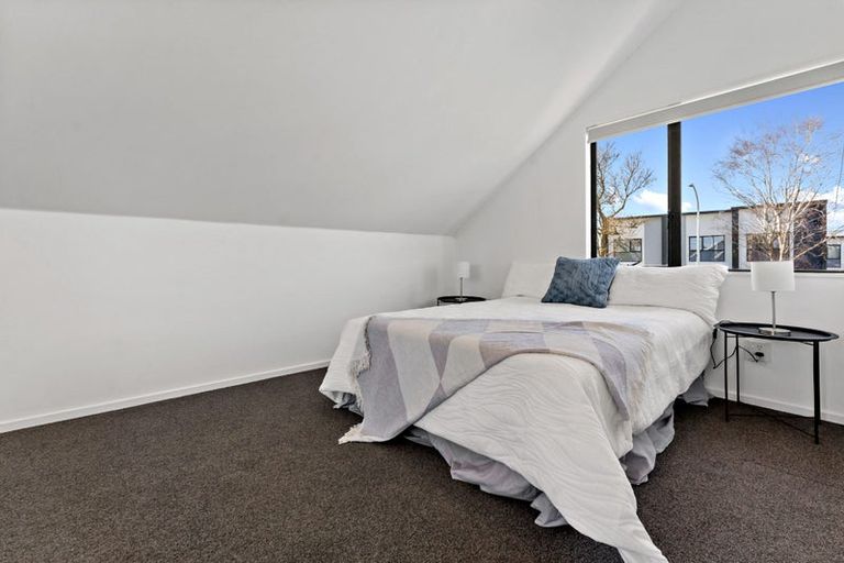 Photo of property in 26 Barneys Farm Road, Clendon Park, Auckland, 2103