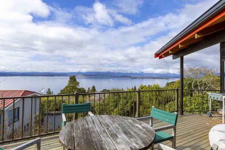 Photo of property in 21 Te Pohue Street, Omori, Turangi, 3381