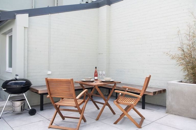 Photo of property in 490 Hastings Street, Napier South, Napier, 4110