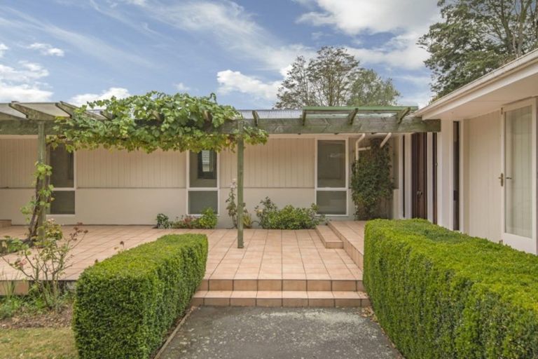 Photo of property in 208 Ilam Road, Ilam, Christchurch, 8041