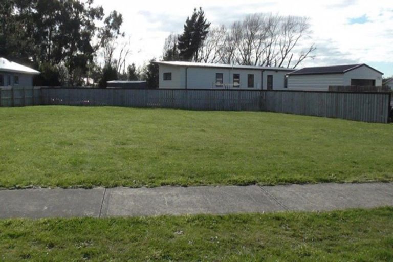 Photo of property in 8 Mckerrow Place, Featherston, 5710