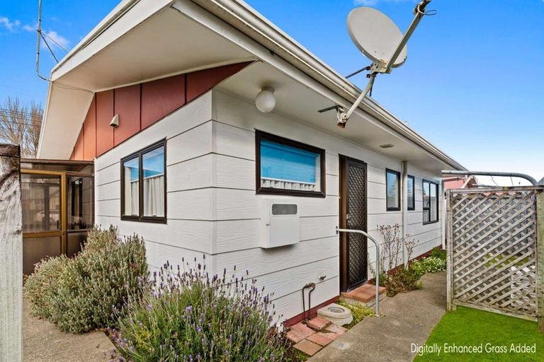 Photo of property in 22 Tawa Street, Gonville, Whanganui, 4501