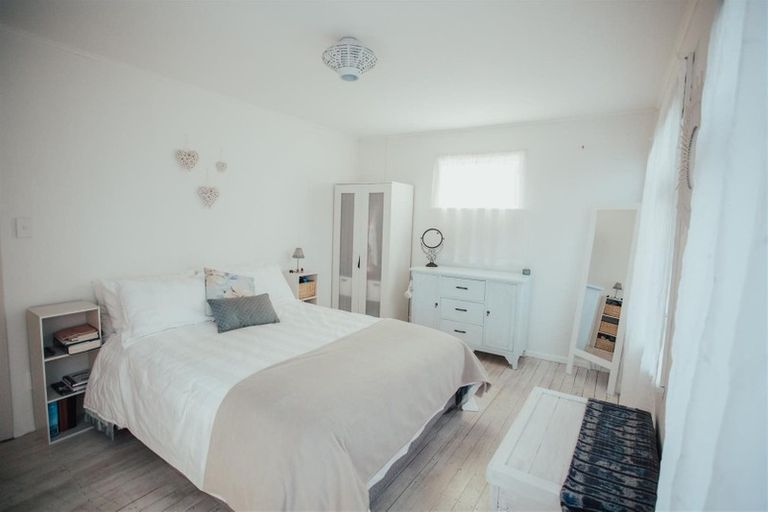 Photo of property in 77 West Belt, Rangiora, 7400