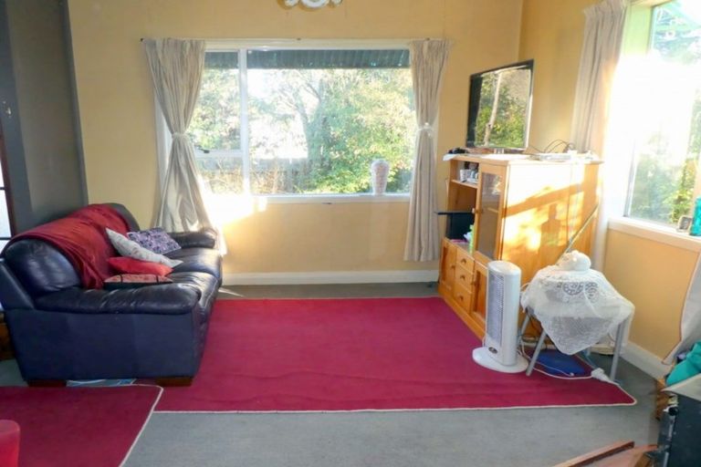 Photo of property in 2 Ord Street, Herbert, Oamaru, 9495
