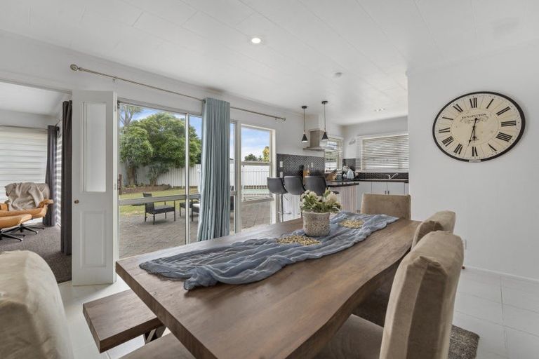 Photo of property in 3 Dennis Grove, Paraparaumu Beach, Paraparaumu, 5032