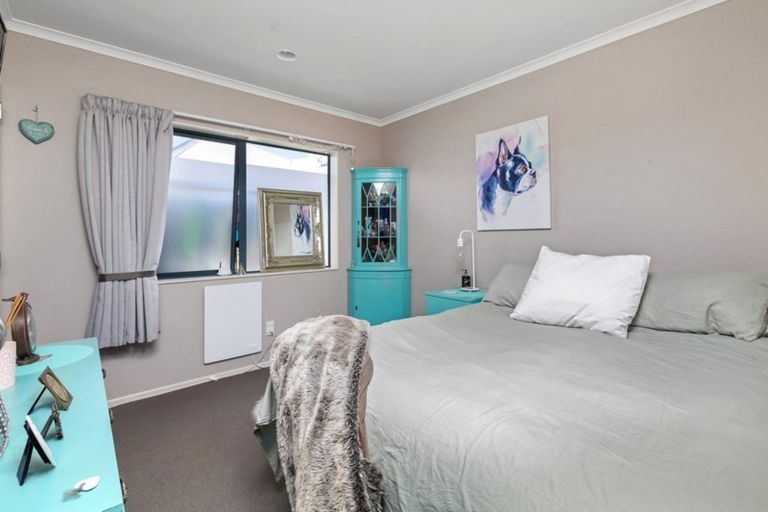 Photo of property in 42 Palazzo Drive, Papamoa Beach, Papamoa, 3118